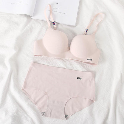 Wireless Seamless Bra and Panty Women's Lingerie Set (Pack of 4)
