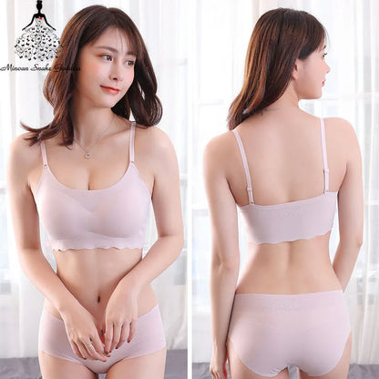 Wireless Seamless Bra and Panty Women's Lingerie Set (Pack of 4)