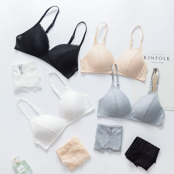 Wireless Seamless Bra and Panty Women's Lingerie Set (Pack of 4)